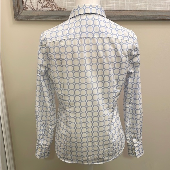 Lands' End White and Blue Fitted Long Sleeve Button Down Shirt EUC - Picture 5 of 11